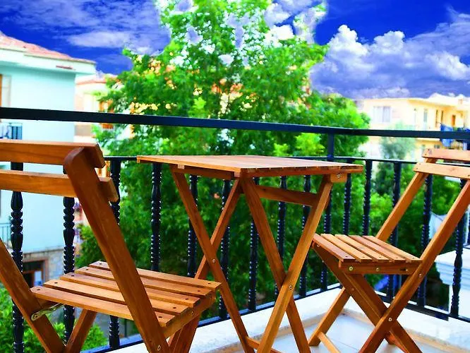 Kleopatra Hermes 3*