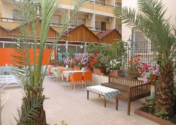 酒店 Kleopatra Hermes 3*